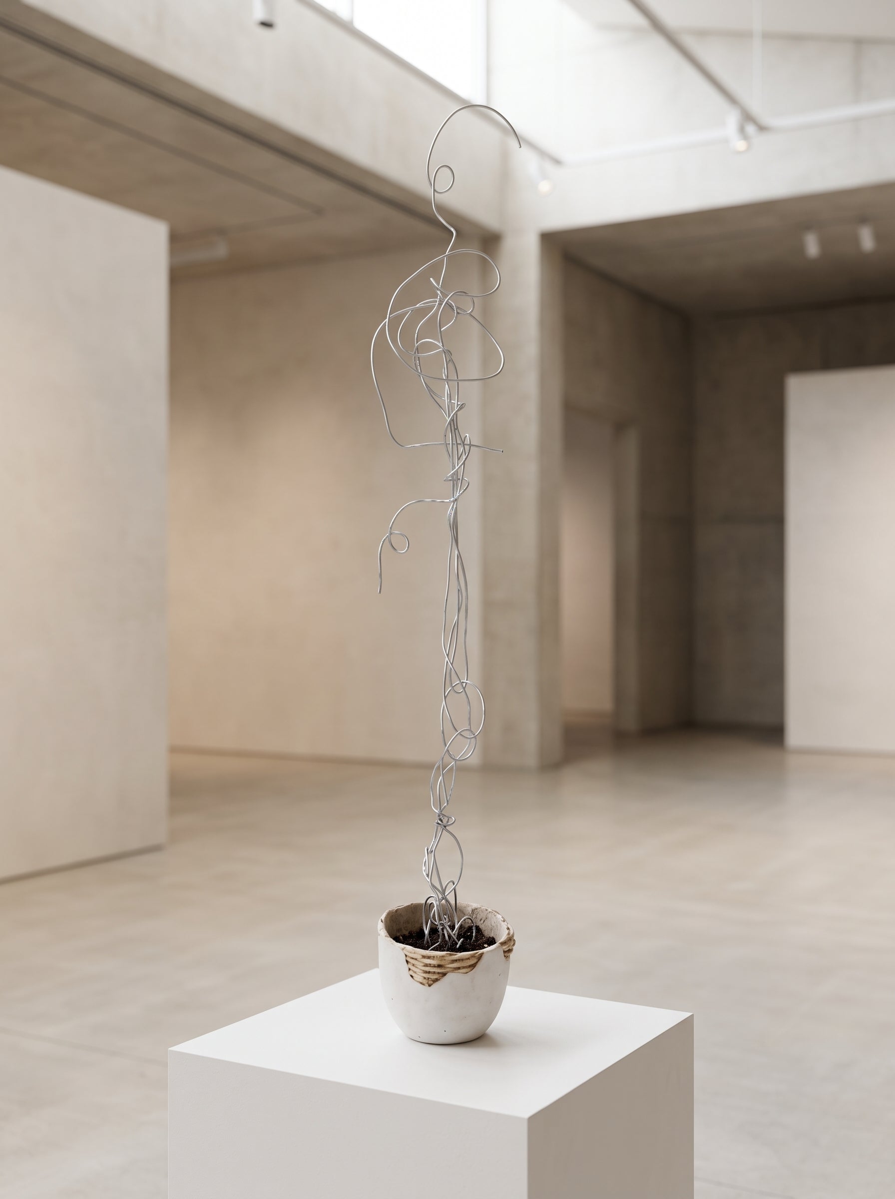 Cœur Estival, a one-of-a-kind contemporary sculpture created by artist Sébastien Di Nicolantonio for DI NICOLANTONIO PARIS.